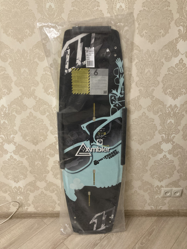 B8989FD5-A618-45FF-8474-D636A4FFFB93