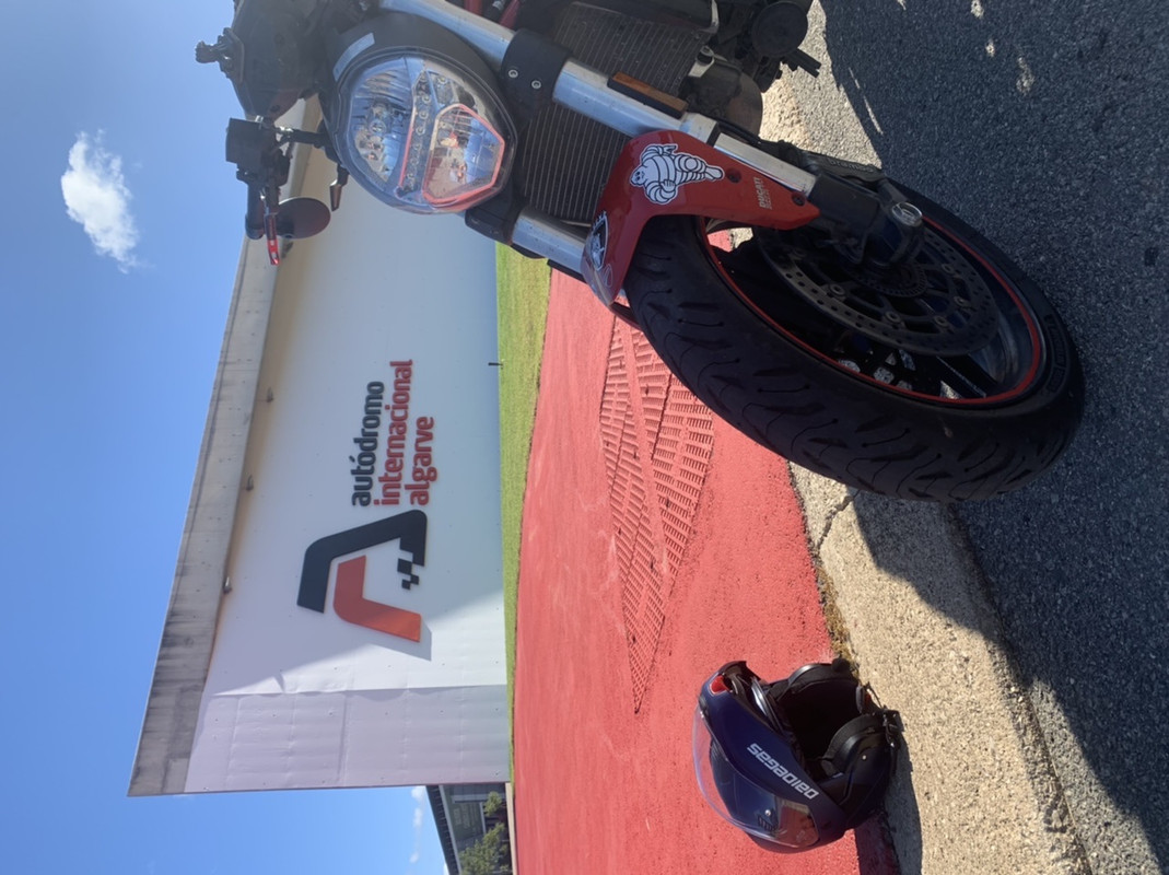 FAF60E89-72C3-43ED-8DBB-E18ABB624D07