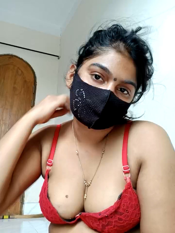 Lalita Hot Sexy Boob Show.mp4_snapshot_01.47.992