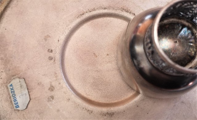 BackOfTrayBottomOfGoblet