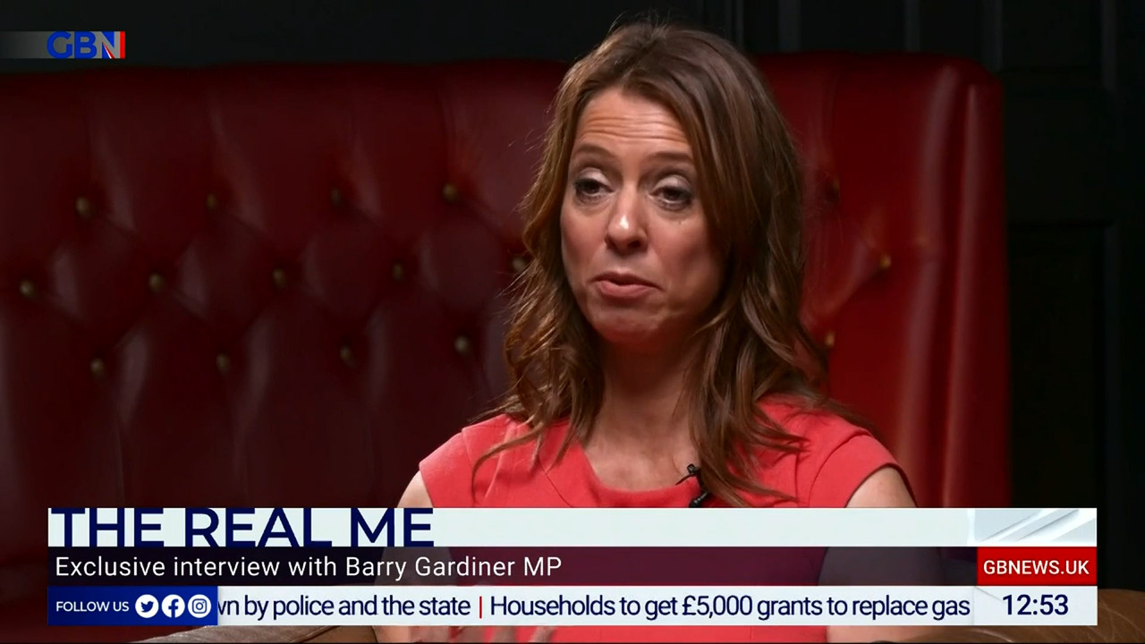 10.19 - 12.00.00 - The Briefing With Gloria De Piero. Your must-watch....ts_snapshot_54.34.875