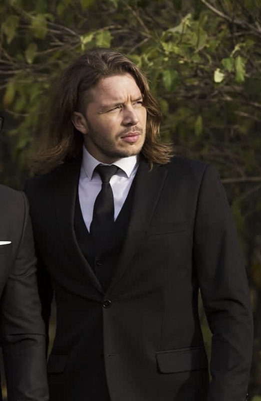 93CAB0EE-E1F9-4D00-B1ED-4BAD3C684B6E