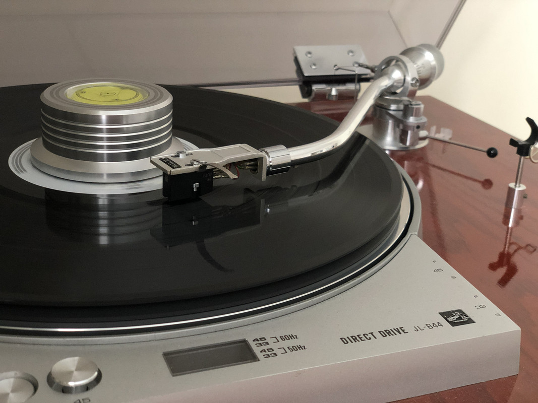 F30E133A-05E9-4A07-A271-C1C981D7183F