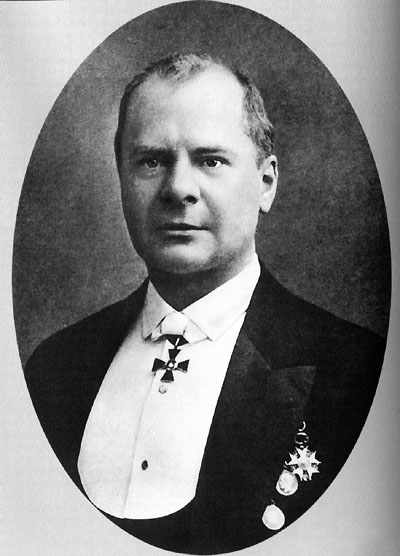 https://i.postimg.cc/pd4sSDKT/G-G-Yeliseyev-d-1949-photo-of-1900s.jpg