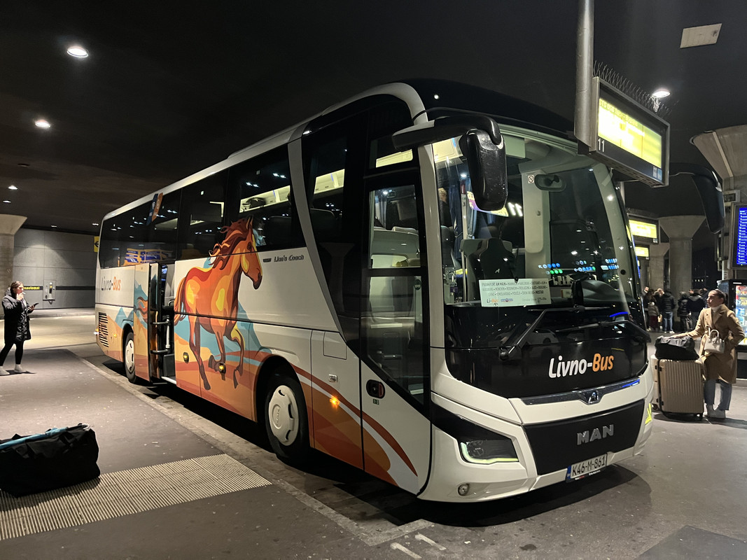 C70E197A-0BAB-4047-B7B8-3D6A7E852FE8