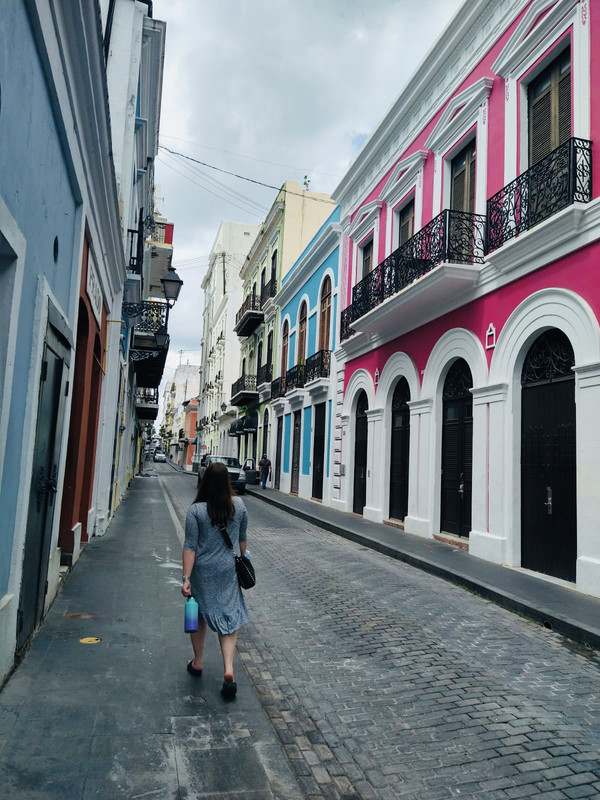 7062DF05-F485-456B-BD52-B7D97C8C67A5