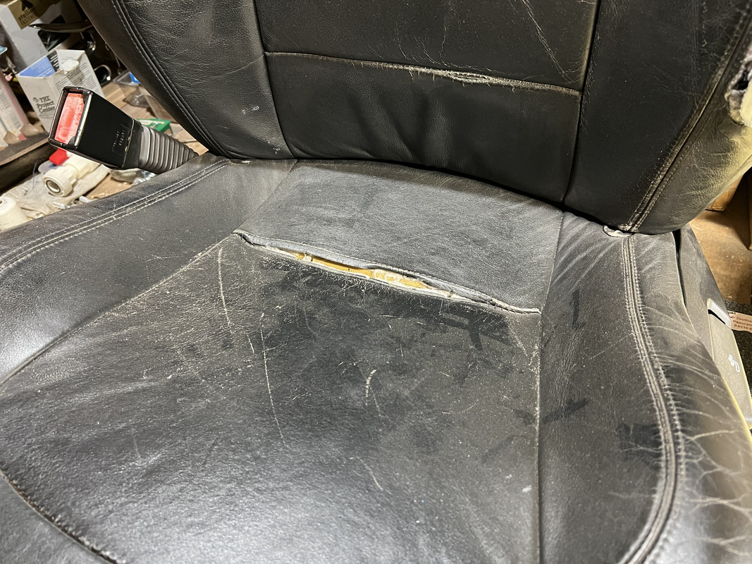 B47D56F9-061F-4920-99E4-ECA8F38D4AE7