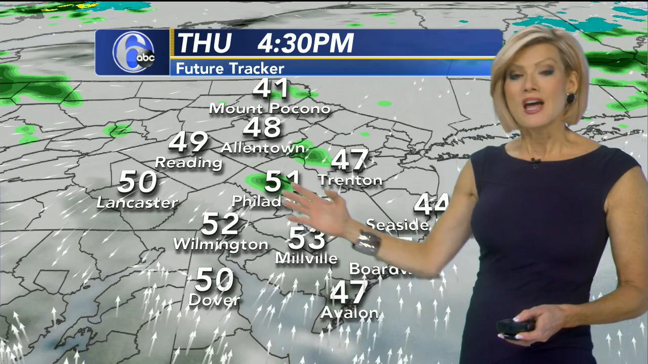 05 February - 23.00.00 - Eyewitness News at 6. Local news, sport