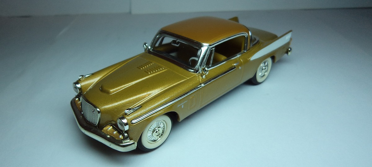 Studebaker Golden Hawk (9)