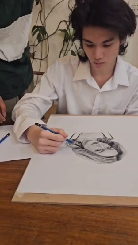 SaveClip-App_AQNC-VNu4dtw07oAt-lcPY5Gwy-dV45pKVov9FVsuHgvGOp-L-1HhI-h_ty3sjRcGdR87j25Gf77nUzS4Sq9Zxw