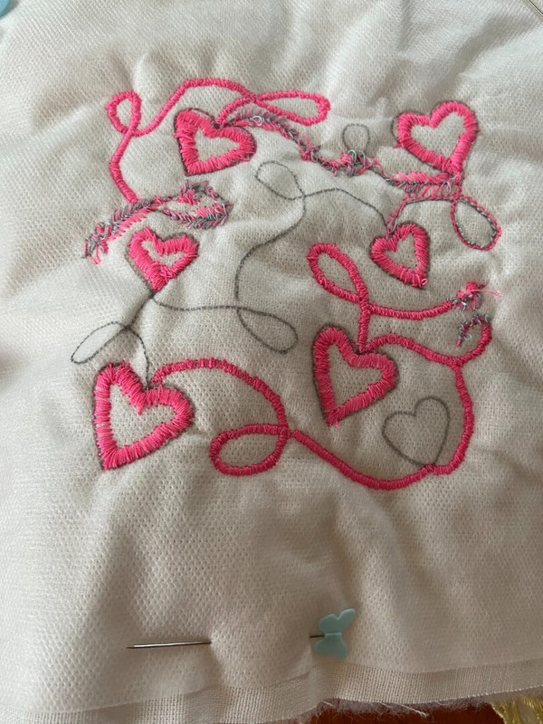 0ACE5D6F-DE12-4F1A-8AC1-7A465212944D