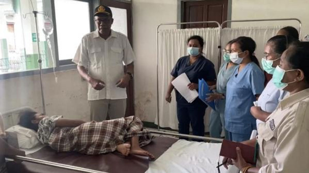 Wabup Simon Subandi Ungkap Fakta Layanan Ibu Hamil di RSUD Maumere
