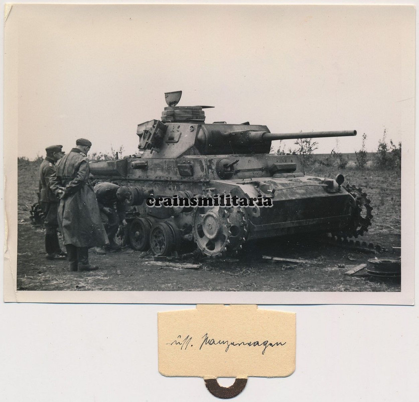 Orig. Foto zerstörte Panzer III Tank Ausf. J lang Kampf b. Chark