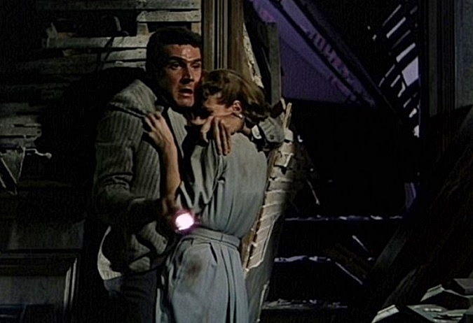 GENE-BARRY-WAR-OF-THE-WORLDS-3-A-FOTOR.jpg