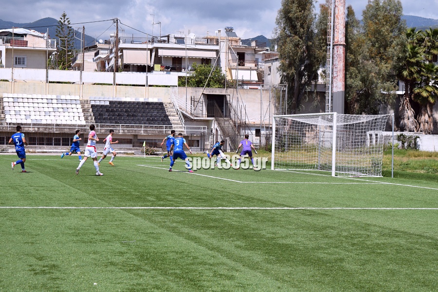 , &Pi;&alpha;&nu;&theta;&omicron;&upsilon;&rho;&iota;&alpha;&kappa;ό&sigmaf;- &Pi;&alpha;&lambda;&lambda;&eta;&xi;&omicron;&upsilon;&rho;&iota;&alpha;&kappa;ό&sigmaf; 3-0: &Mu;&epsilon; &tau;&omicron; &delta;&epsilon;&xi;ί &sigma;&tau;&alpha; &mu;&pi;&alpha;&rho;ά&zeta; &mu;&epsilon; &chi;&alpha;&tau; &tau;&rho;&iota;&kappa; &tau;&omicron;&upsilon; &Alpha;&gamma;&gamma;&epsilon;&lambda;ή (&phi;&omega;&tau;&omicron;&gamma;&rho;&alpha;&phi;ί&epsilon;&sigmaf;)