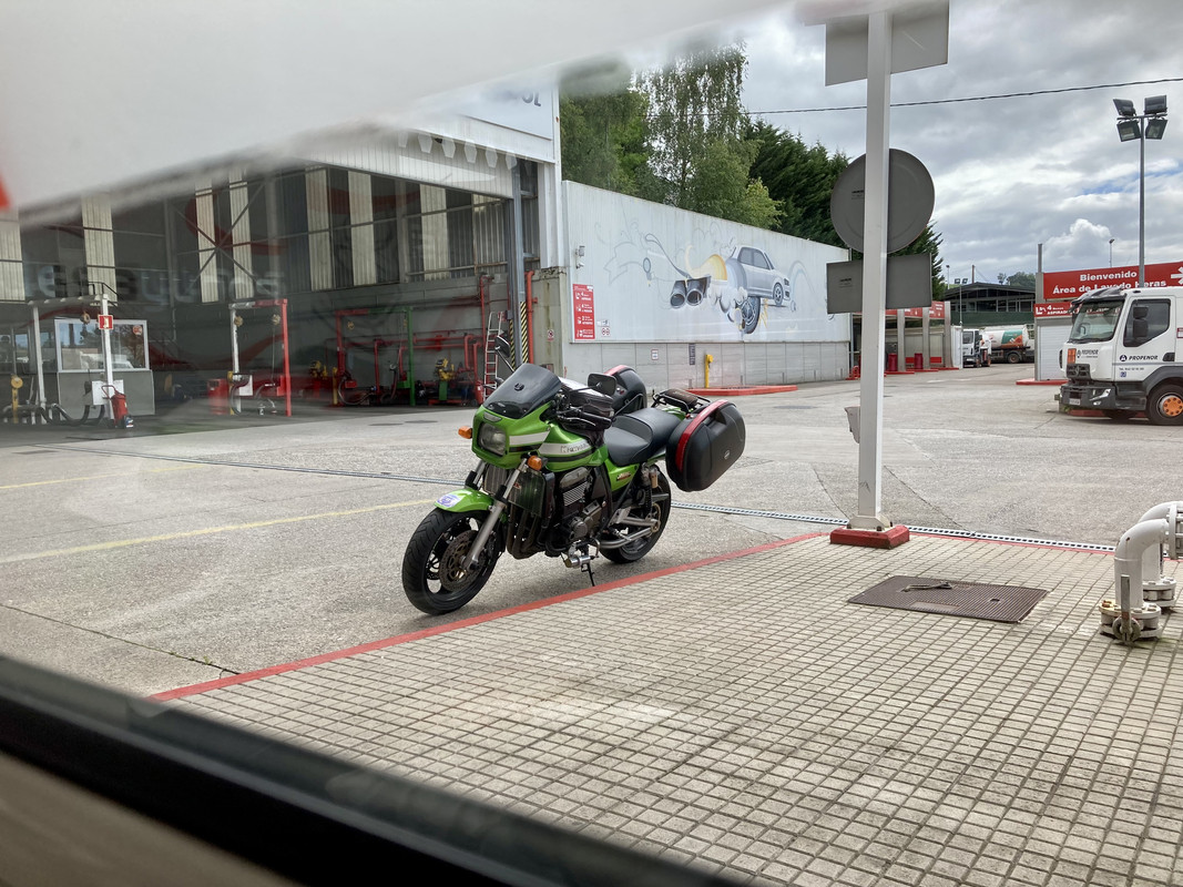 07621B01-2CB8-4FA8-A0F7-2BAC84FCDEC4