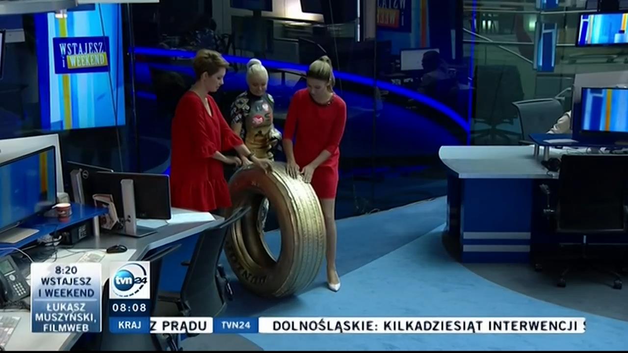 V0323_20180827_101817.mp4_snapshot_03.06_[2018.08.27_19.20.07]