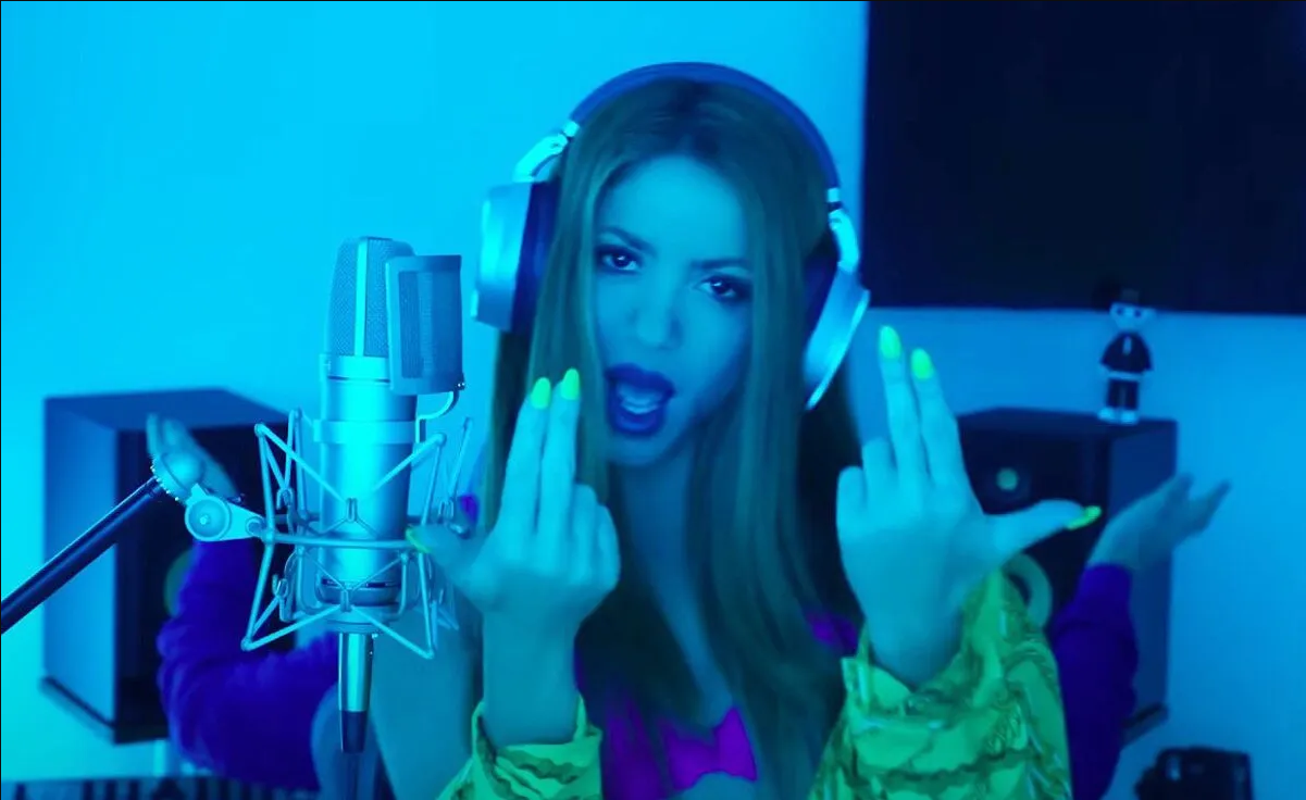 Manicura XL amarillo neón de Shakira ¿Cómo hacerla en casa?