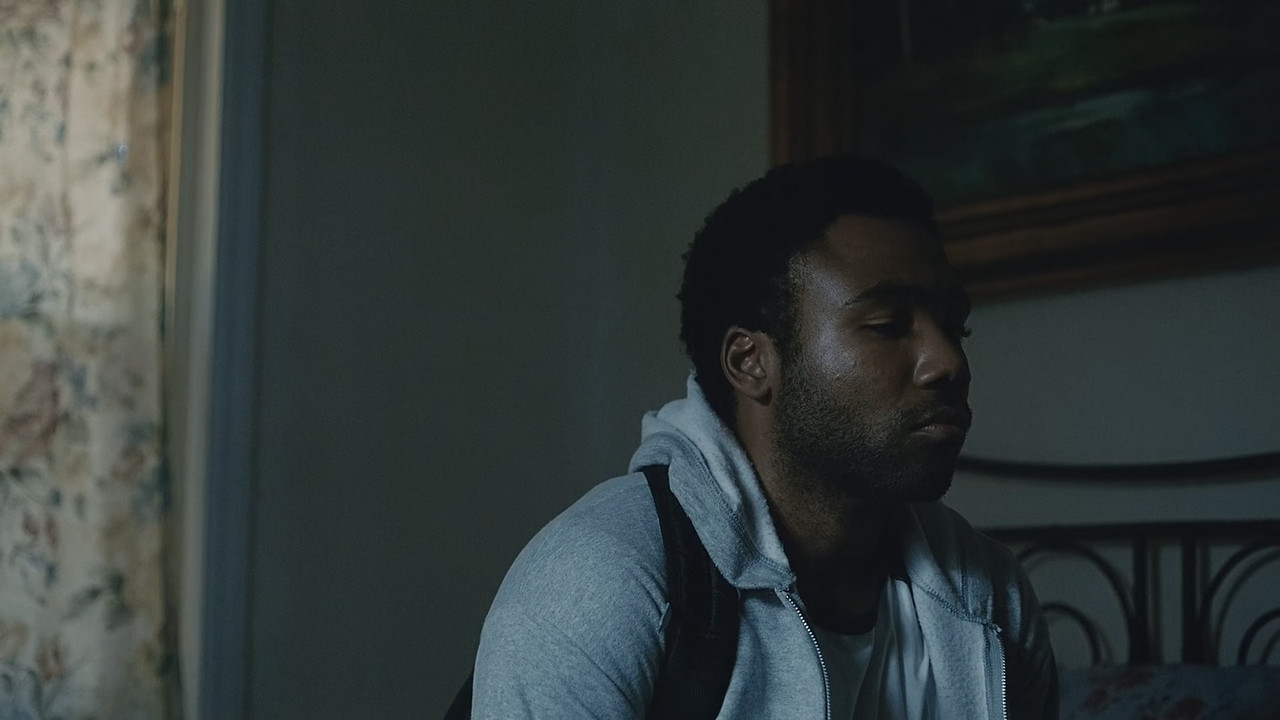 Atlanta (2016) - S02E01 - Alligator Man (1080p AMZN WEB-DL x265 
