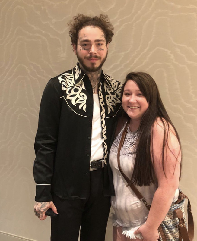 Post Malone Officially Has The Mad Scientist Hairstyle Now Kanye To The