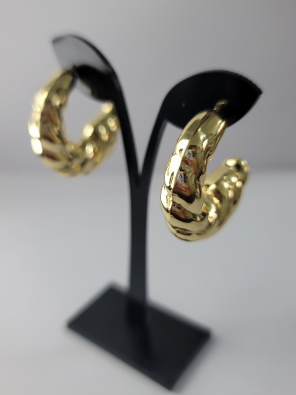 Arete dorado 20