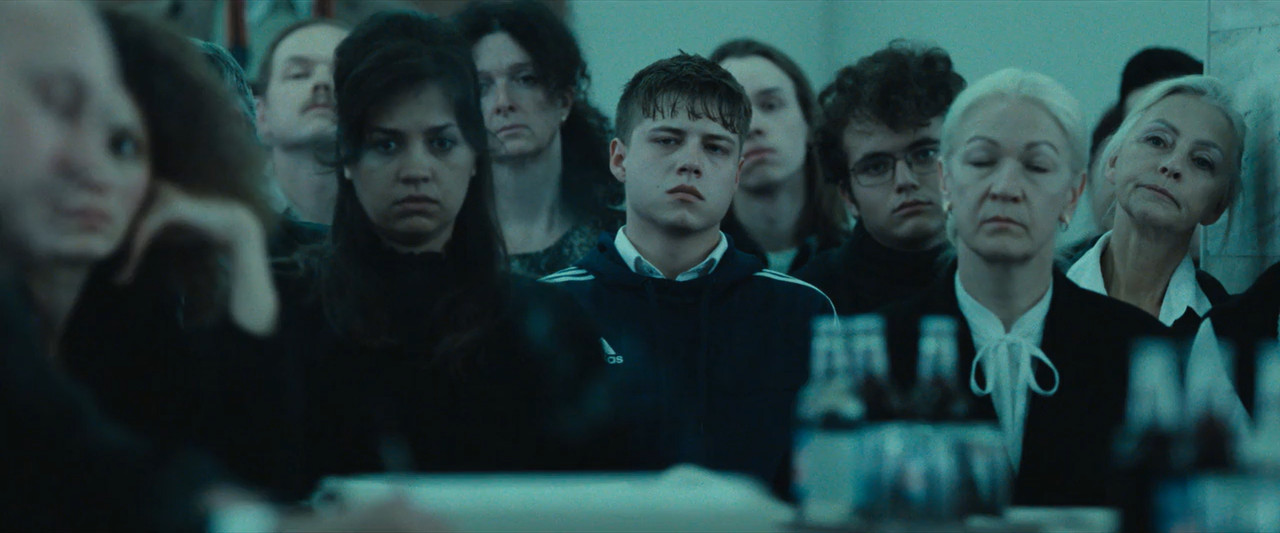Heweliusz (2025) Season 1 [Hindi + English] WebRip 480p 720p ESub - Complete Screenshot