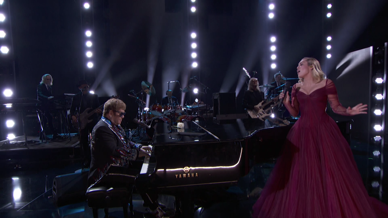 15.Elton John & Miley Cyrus - Tiny Dancer(Grammy 2018,Jan 28)(FE