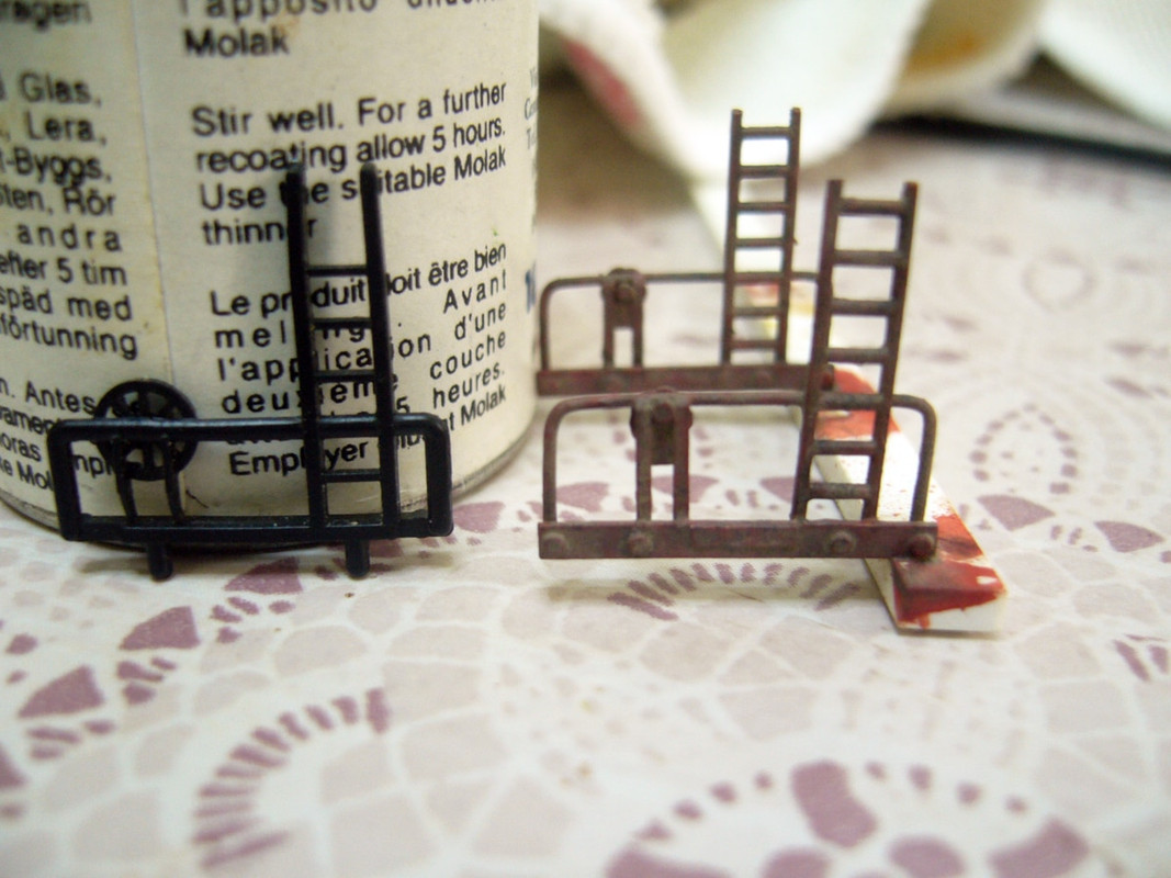 Fore and aft ladders 01