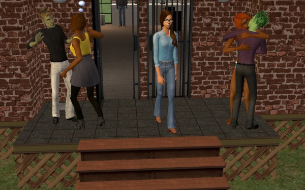 Halloween-asylum-921-600x375
