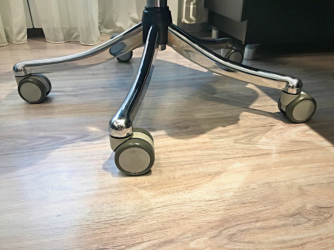 50A6D143-4F30-4F5F-B10A-A3E9F1AB30F8