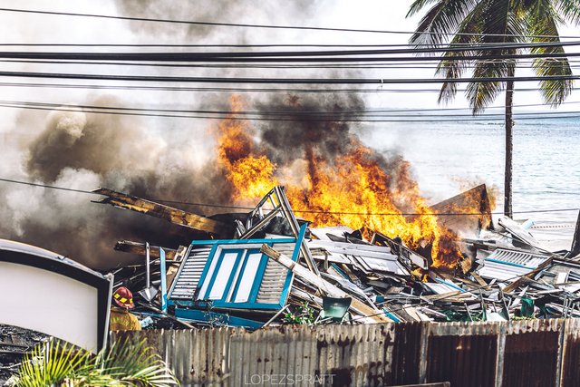 INCENDIO EN LAS TERRENAS SAMANÀ (2012) - Foro Punta Cana y República Dominicana