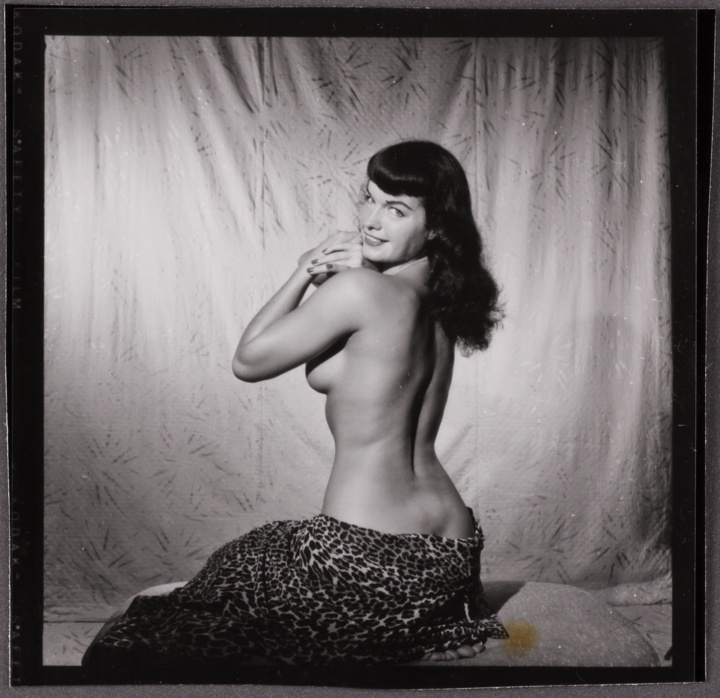 http://www.aofvintagephoto.com/uploads/6/7/2/7/6727063/8042367_orig.jpg