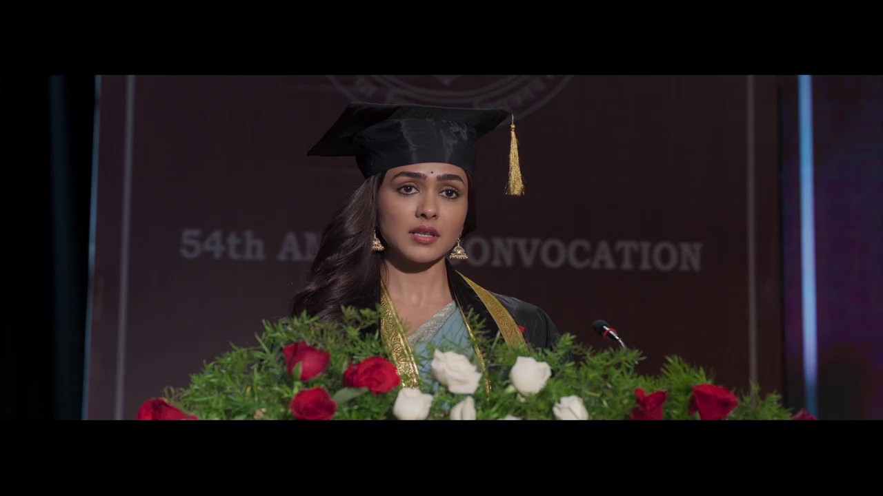 The-Family-Star-2024-Hindi-WEBRip-720p-AVC-EAC3-6ch-mkv-0006