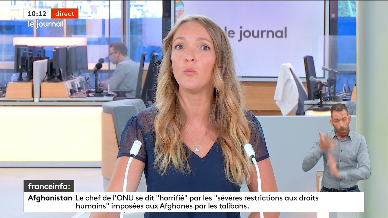 08.14 - 07.58.00 - Le 6h 10h week-end. Entre JT, chroniques, invités ..._001.ts_snapshot_17.16.299