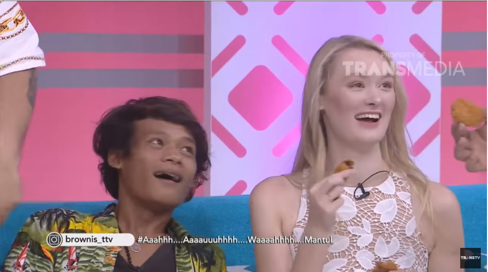 Nur Khamid dan Polly Alexandria Robinson