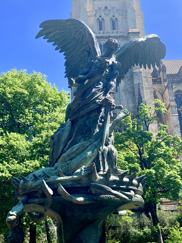 75750AE0-470E-4E8D-9C35-CE4DC0C43066