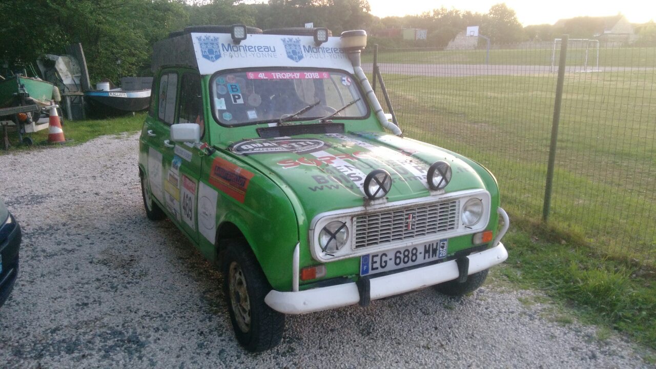 9068B4E7-905B-4E90-ACF1-72F6A7A3C16E