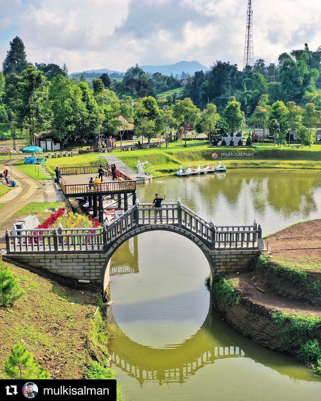 Taman Lembah Dewata