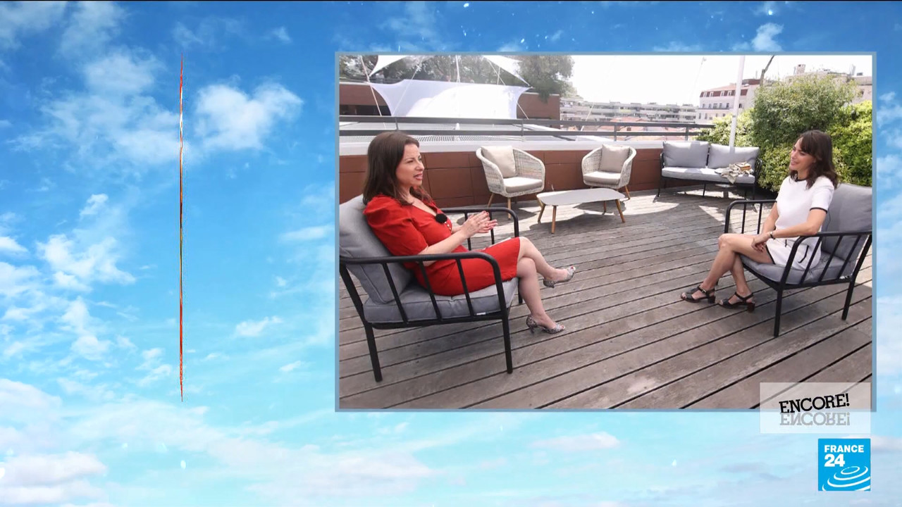 Cannes 2022 Bérénice Bejo on starring in feel-good zombie film Final Cut • FRANCE 24 English.mp4_sna