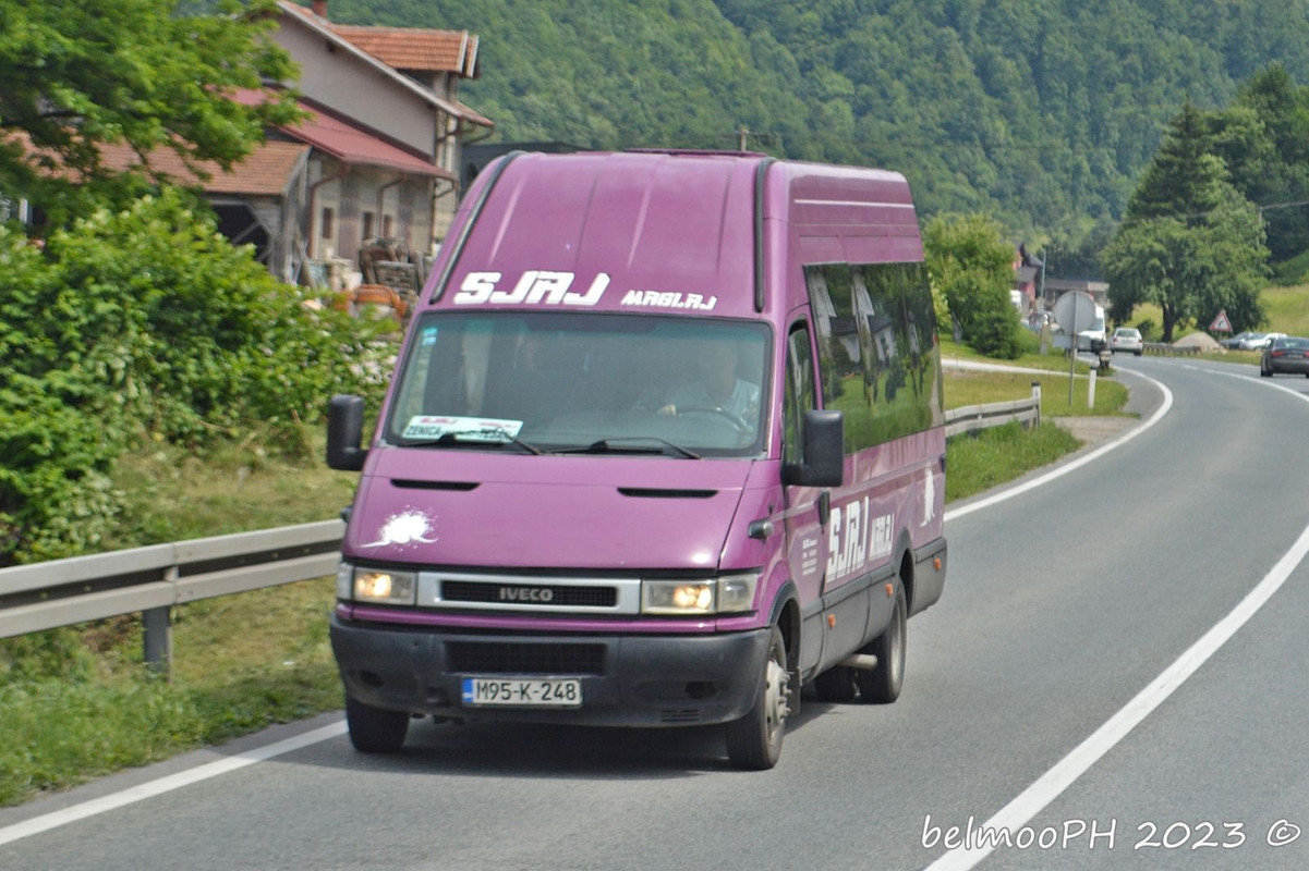 D0A8546D-36DD-4947-AEEE-2226E4A51ACC