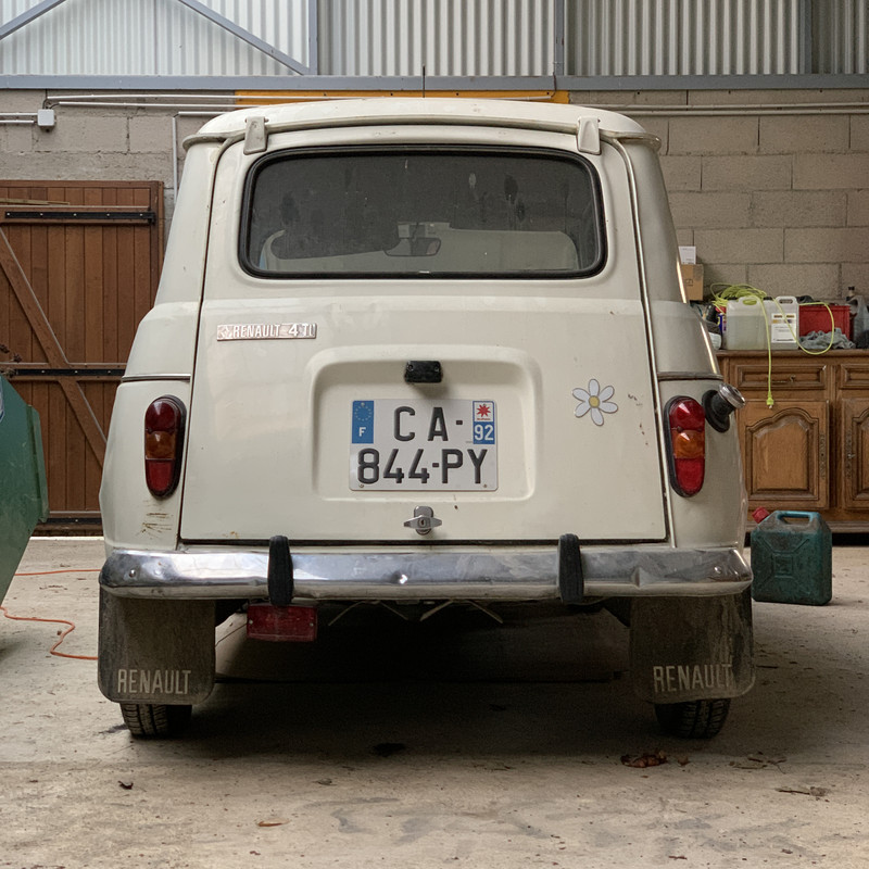 614F1D9A-872A-46B1-B827-AB585AFA5941