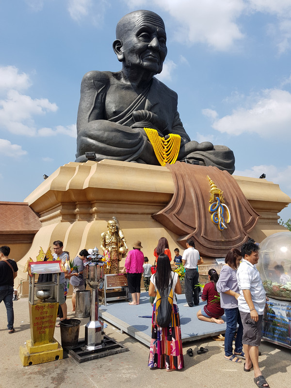 [Bild: Mongkol0.jpg]