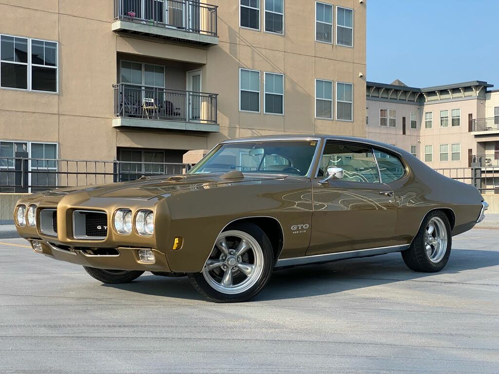 Imponte Arbiter GT Vs Pontiac GTO (1970) : r/gtaonline