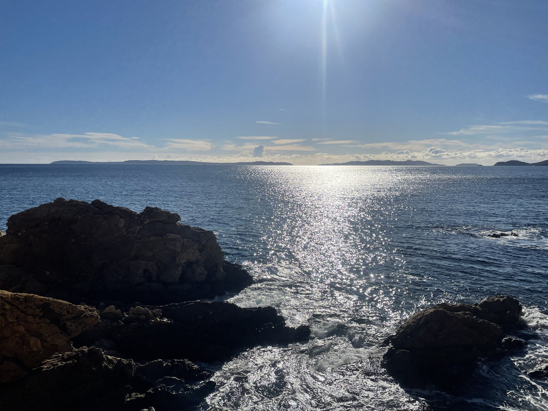 92EEE9F6-FE80-4A09-B080-6985F59C8670