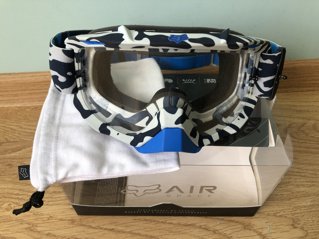 07CB4D44-C52C-4C32-B0E6-A763115AC4A8