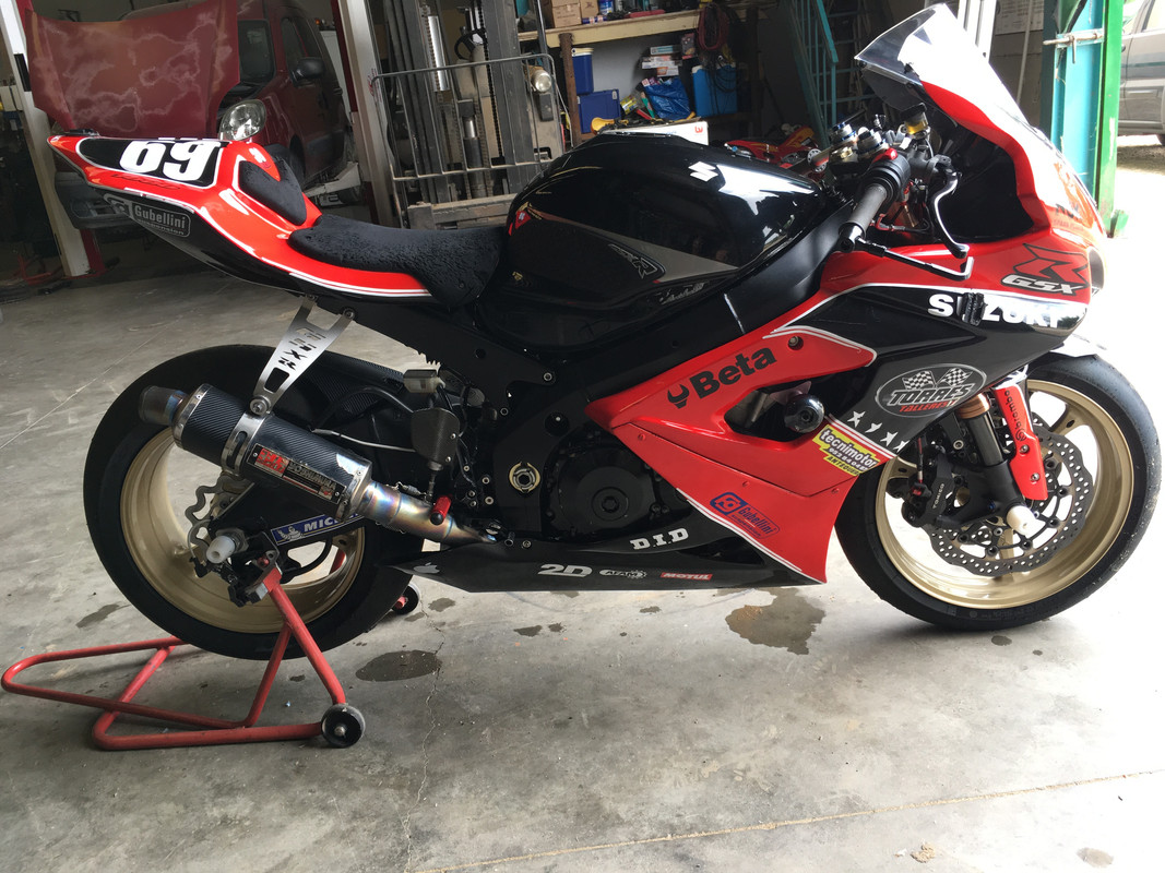 F50D25D2-2FB2-4818-B403-18BD28289A1B