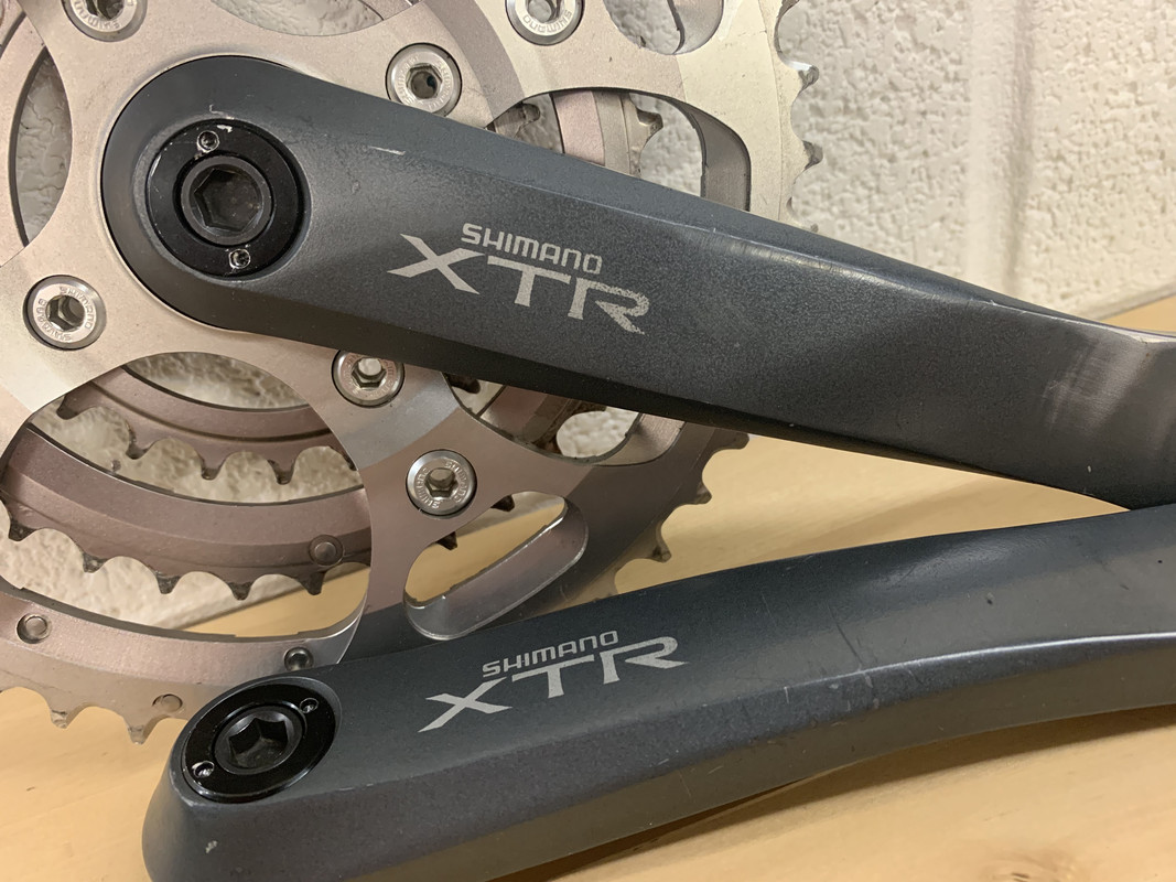 4C281AB4-417B-4A48-A88B-AEECCC2FC163