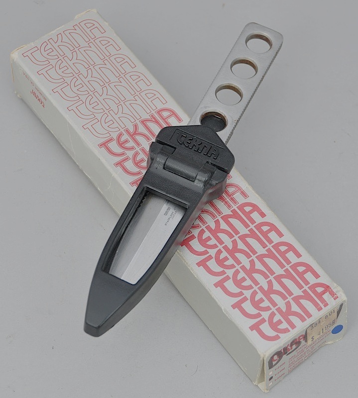 Cuchillo de Buzo Antiguo. Siebe Gorman & Co. Inglaterra, Pps. Siglo XX