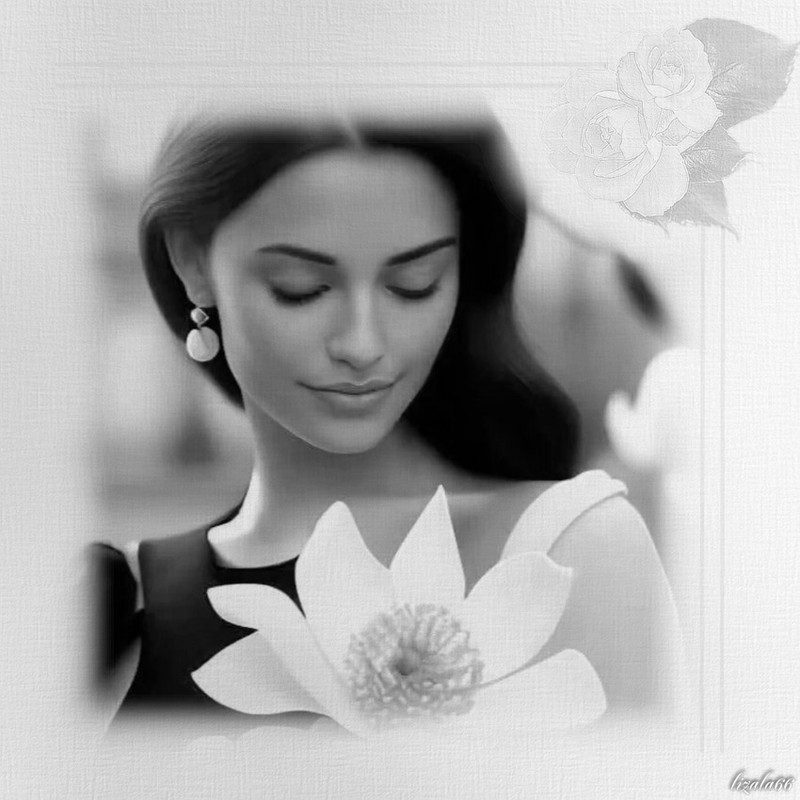 pixiz-08-07-2femme-fleur-blanchefini