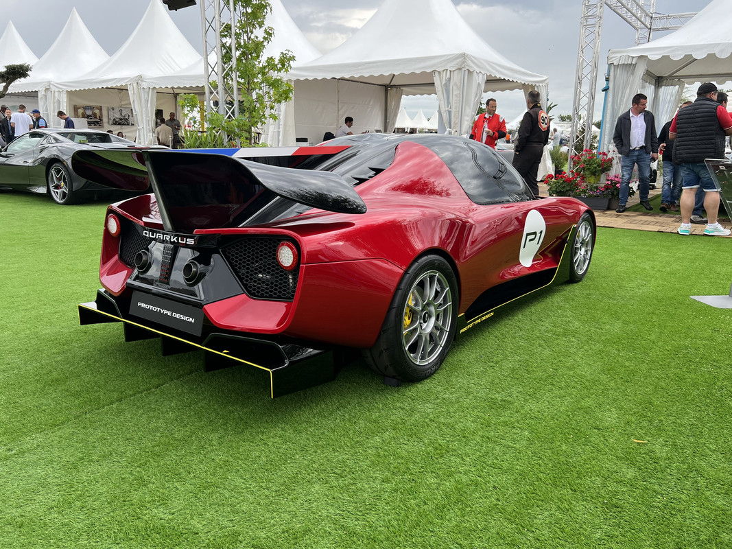 FF98B7C1-2ACC-4DE0-9943-BF7476FF4734